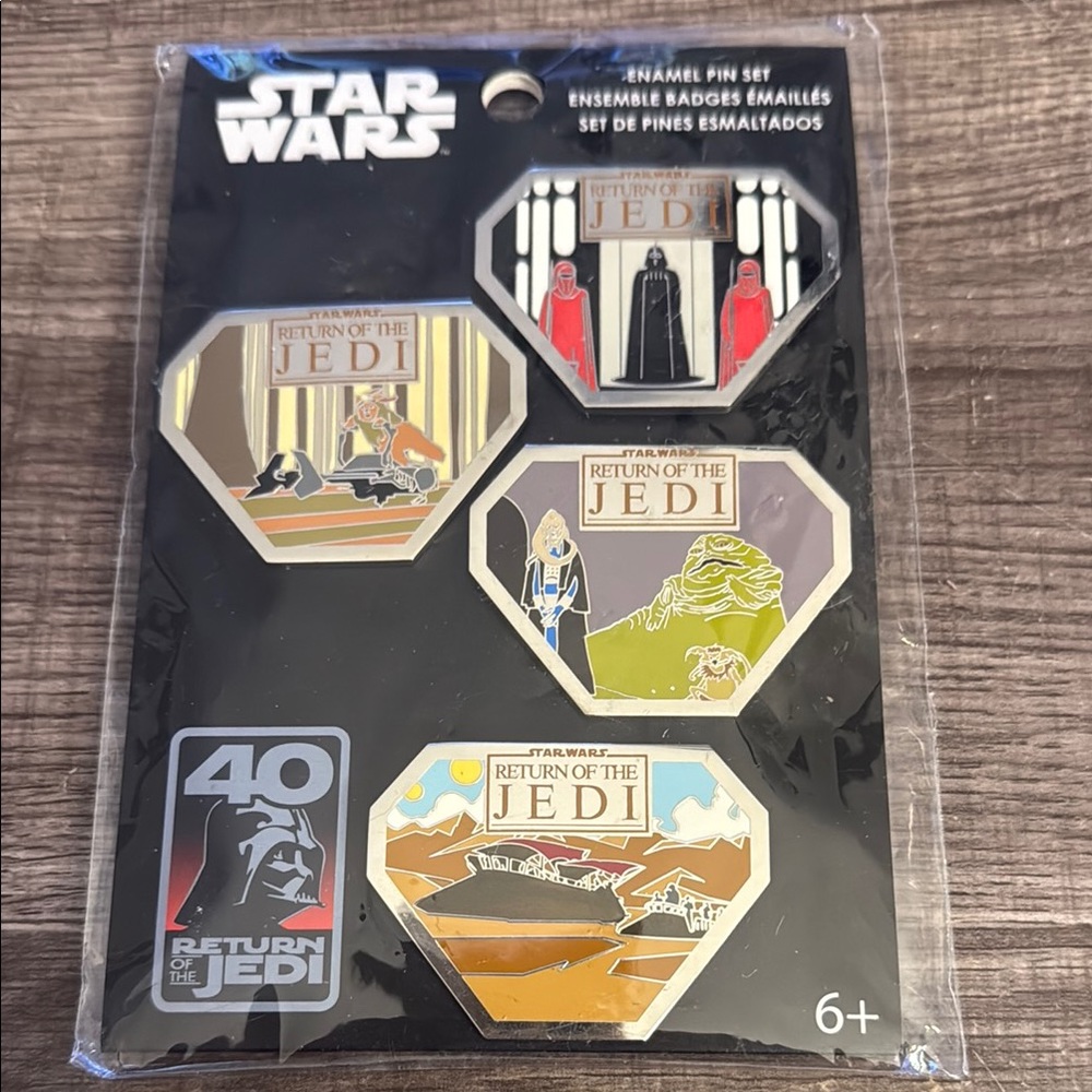 Star Wars Return of the Jedi Enamel Pin Set